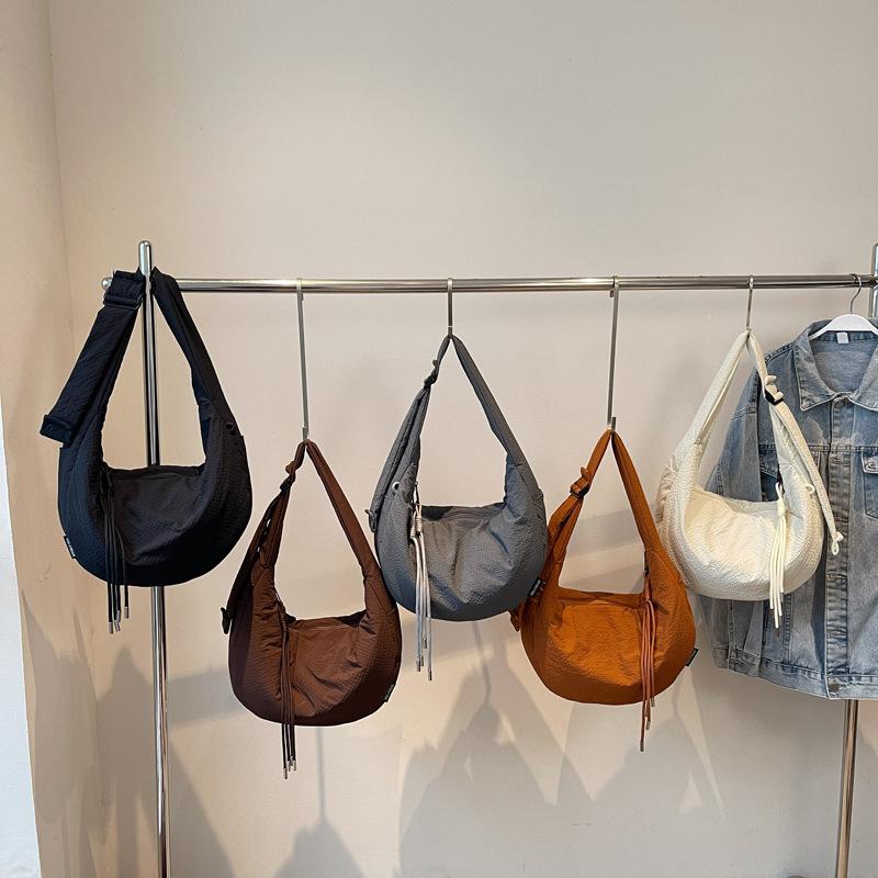 Yogodlns New Comfortable and Versatile Texture Hobo Bags Women Crossbody Bags Large Capacity Lightweight Casual Storage Bags Fashionable