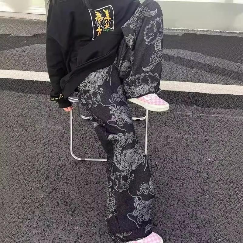High-Street Straight Fit Denim Jeans With Dragon Print Embroidery Men Mid-Rise Water-Washed Cotton Pant