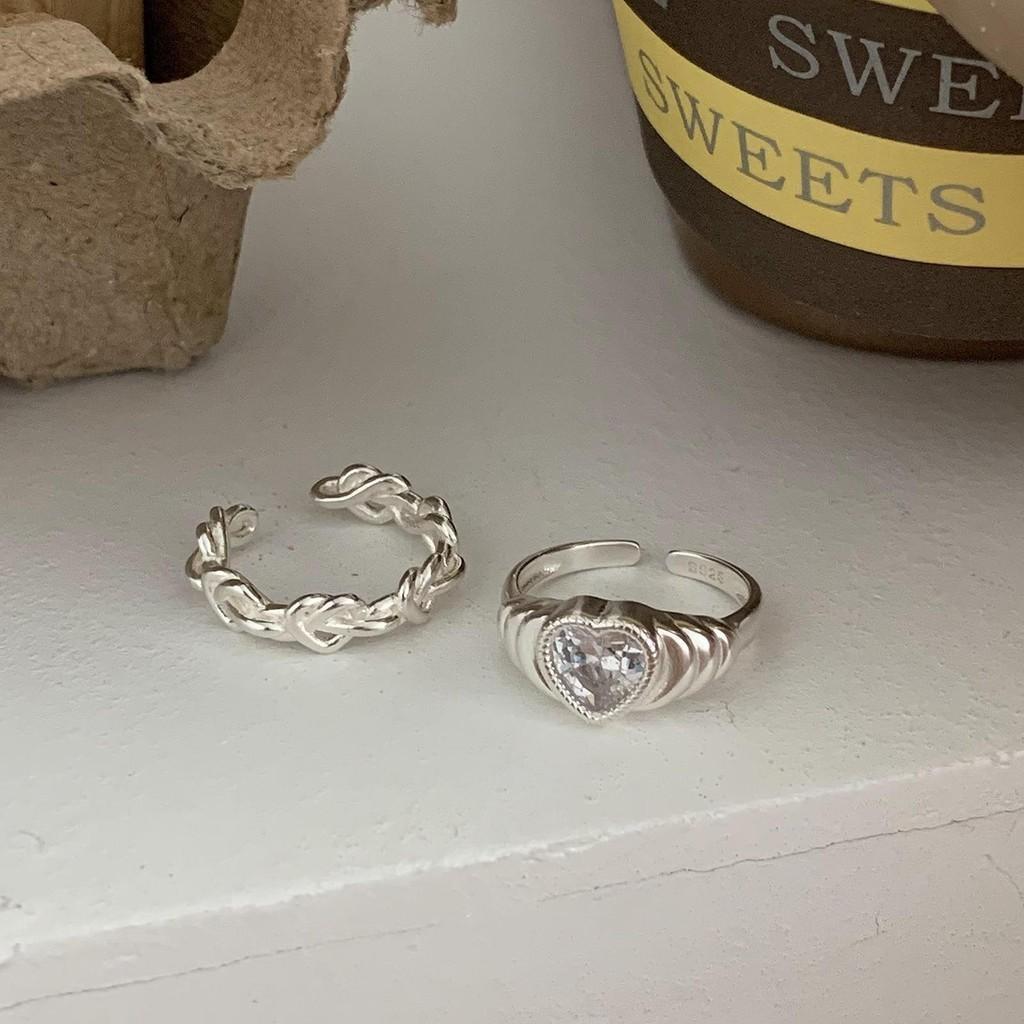 Chic Korean Dongsamun Inspired Twisted Heart Ring With Dazzling 925 Silver