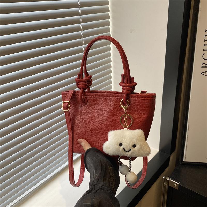 2025 New Small Bag Going Out Handbag Fashion Summer Niche Bucket Bag Women's Handbag Messenger Bag