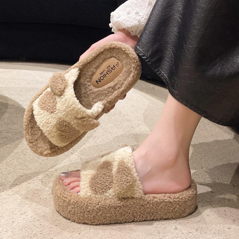 Fashion Mao Mao slippers trendy and casual drag new lamb wool cartoon platform women's shoes trendy outer wear one-word drag