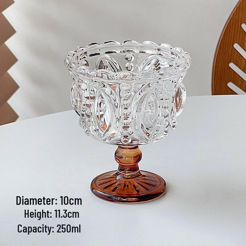 ZISIZ French Romantic Retro Embossed Champagne Glass