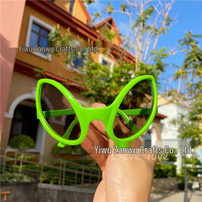 

Смешные реквизиты для солнцезащитных очков для вечеринки по случаю дня рождения: Уморительное украшение и фотоаксессуар