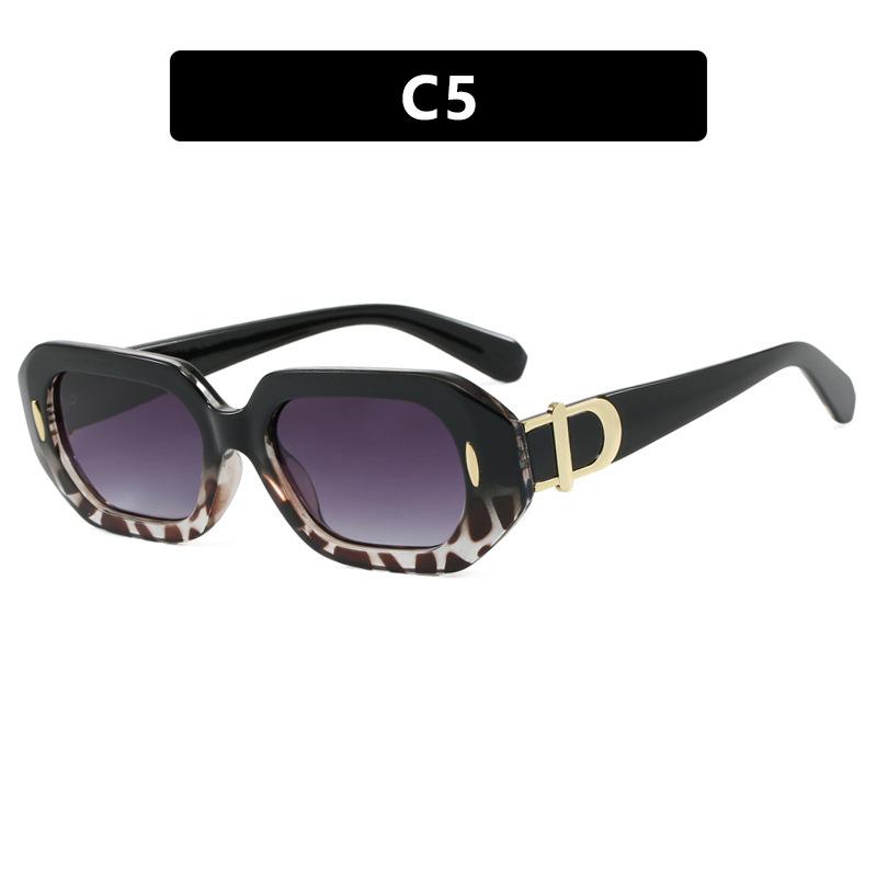 JYL Small Square Retro Sunglasses UV400 Women Street Style Daily UV Shield / 5017