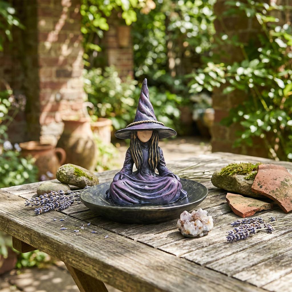 Resin Witch Statue Sparrow Feeding Station Weather-Resistant Hummingbird Feeder for Outdoor Garden Backyard Patio Yard Porch