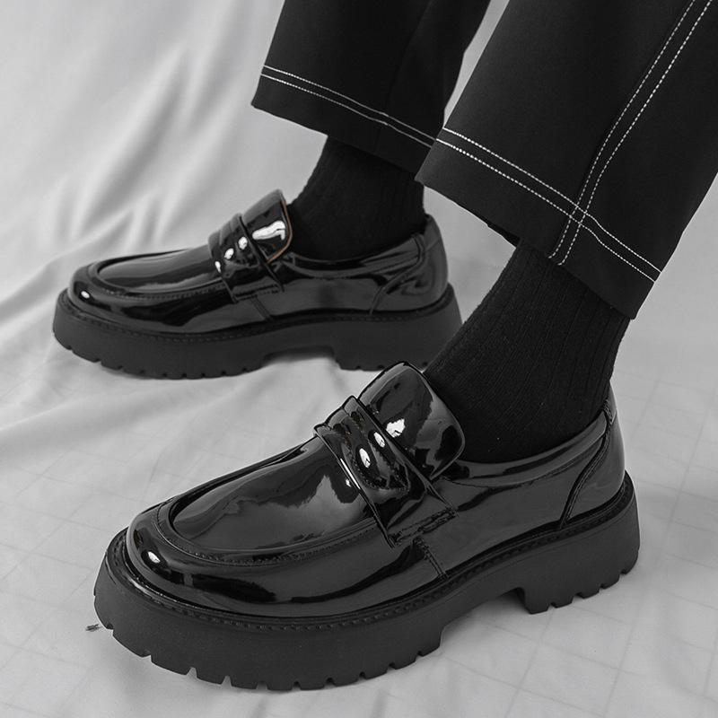 

Large size men s leather shoes, low-top platform leather shoes, with suit and dress, one pedal, casual and trendy loafers. 46
