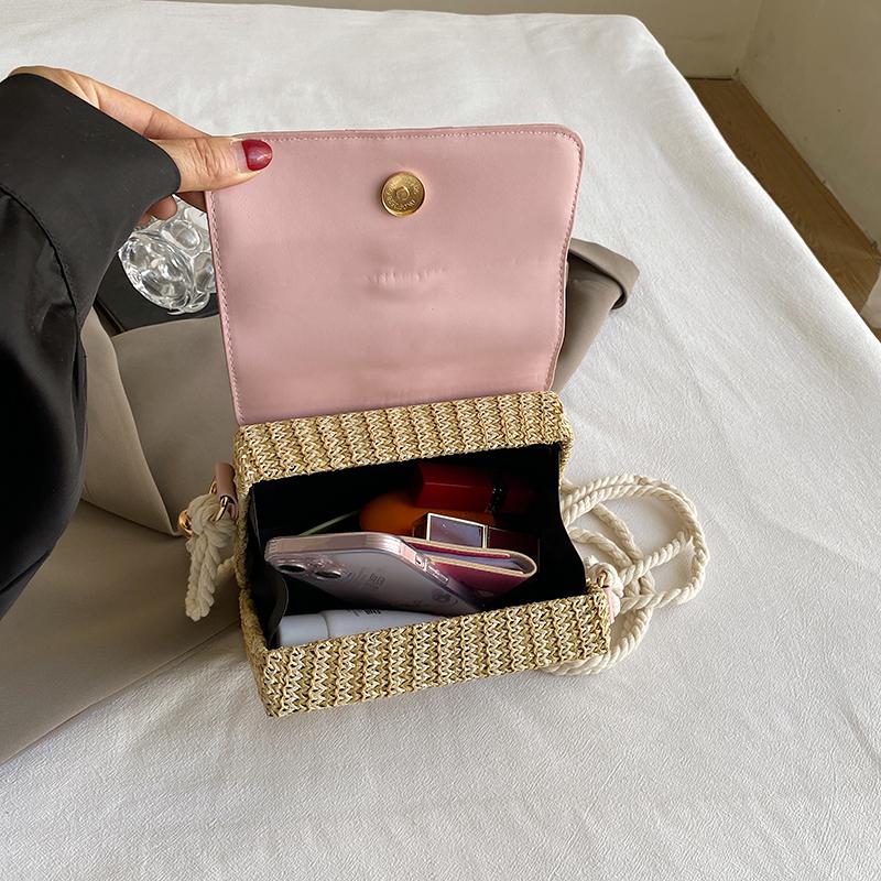 Beach Straw Crossbody Bag For Women 2024 New Designer Boho Summer Bag Pu Leather Handbag And Purse Travel Cross Body Phone Bag