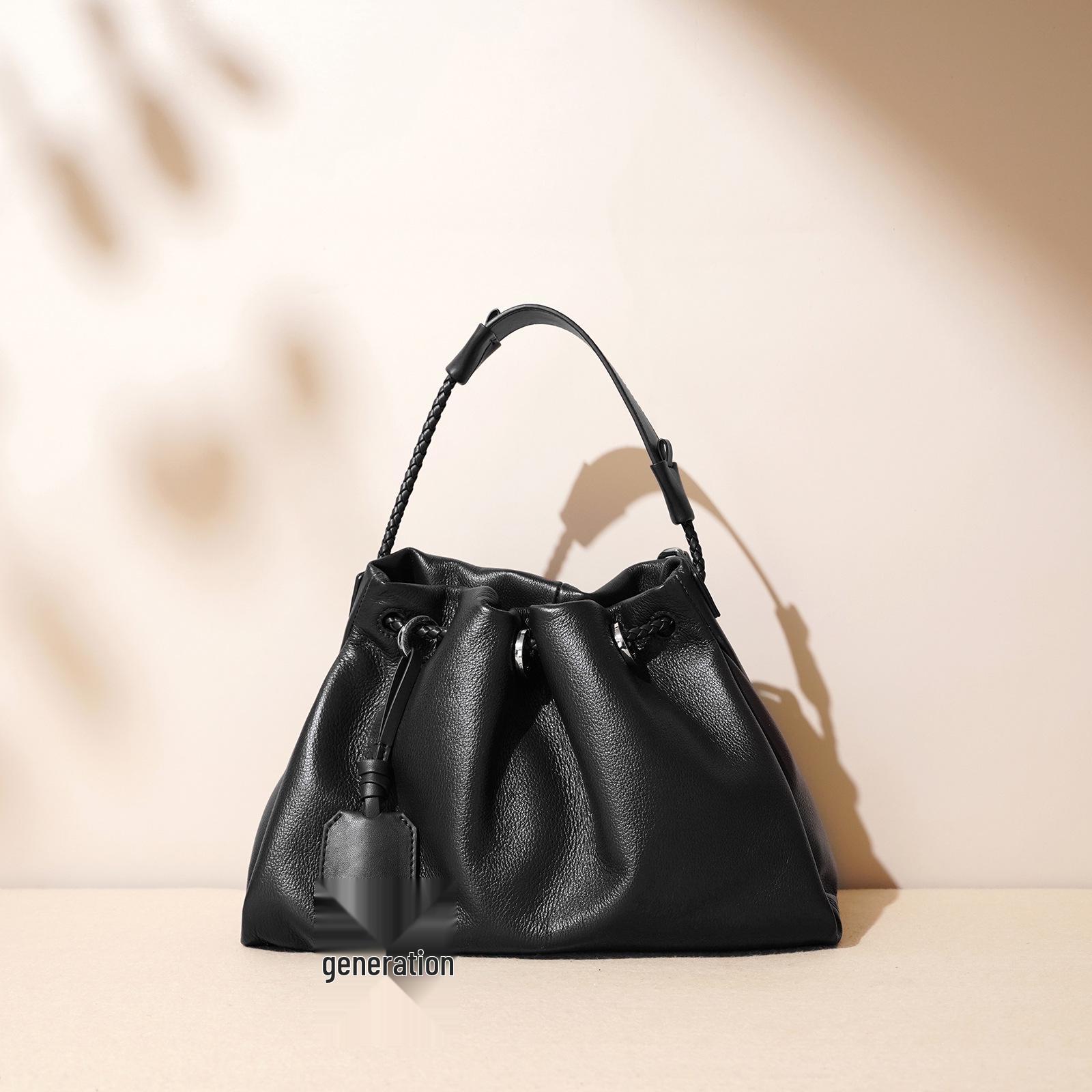 

2025 Minimalist High-End Women s Versatile Commuter Handbag - Lucky Fashion Shoulder & Crossbody Bag