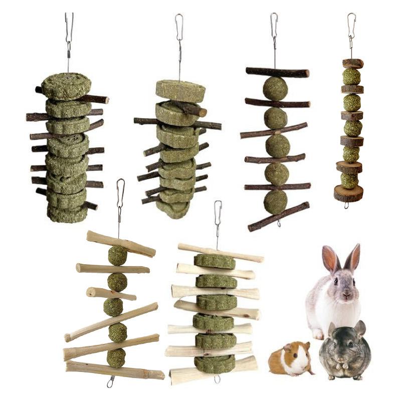 1pcs Alfalfa Grass Ball Skewer Grass Cake Grinding Teeth Apple Branch Bite Skewer Guinea Pig Rabbit Dragon Cat Snack Bite Stick