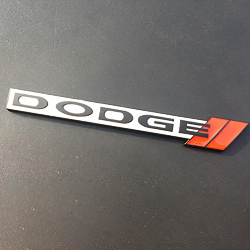 Metal Car  Front Grille Emblem Trunk Tail Badge for Dodge Charger Challenger Ram Viper Jcuv Caravan Durango SRT Decoration YY1