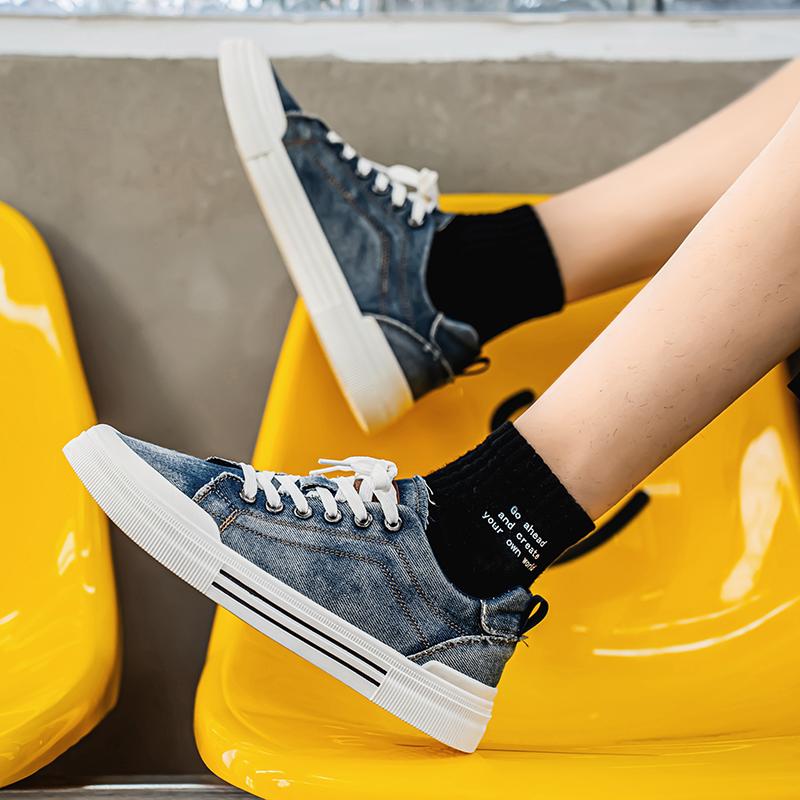 2025 Kovbojské pánské vulkanizované boty Velká velikost 48 Skateboardové boty Pánské nízké pohodlné ležérní boty pro muže Tenisky Letní espadrilky