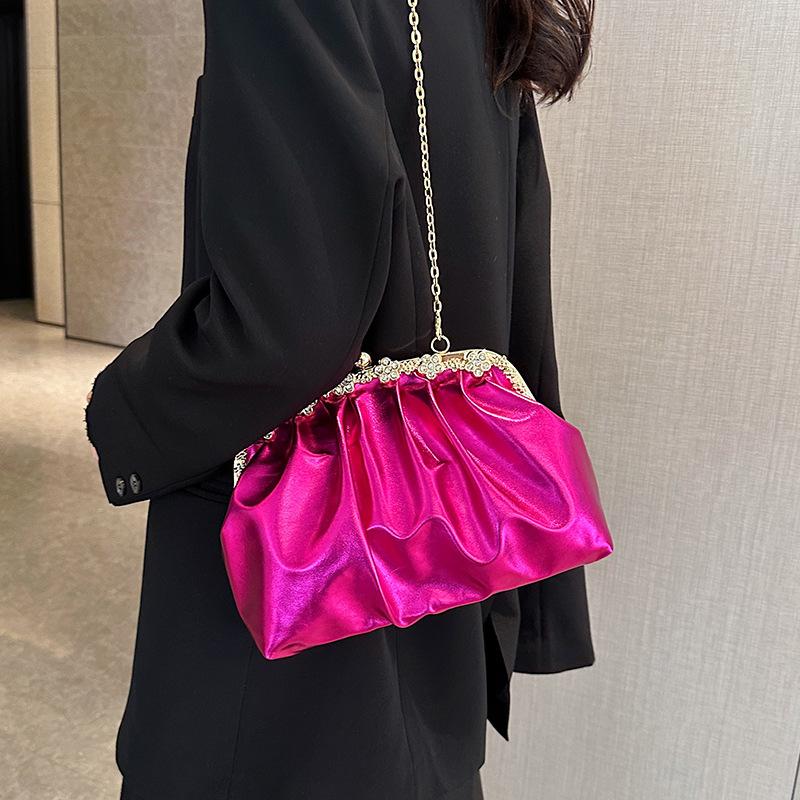 Sac à bandoulière messager moyen en cuir souple Symphony élégant et simple à clip portable, sac décontracté pour femmes, tempérament polyvalent
