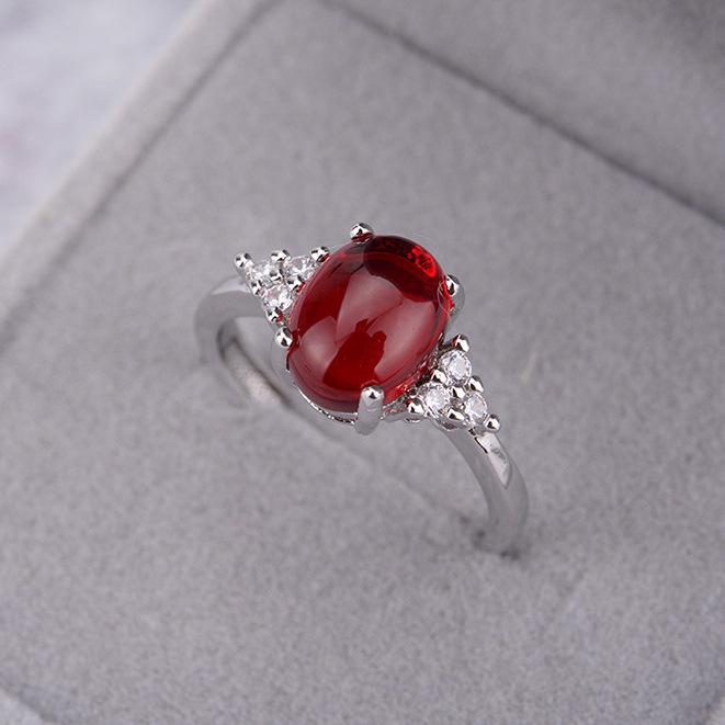 

Кольцо с регулируемым драгоценным камнем из натуральной яшмы Хетиан и красного корунда для женщин Adjustable Open красный/гранат