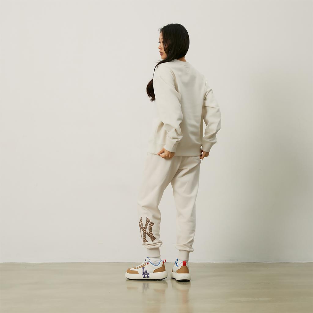 New MLB MONOGRAM Collection New York Yankees 24FW Casual Pants Knitted Sweatpants Unisex Dark Cream 3APTM0144-50CRD