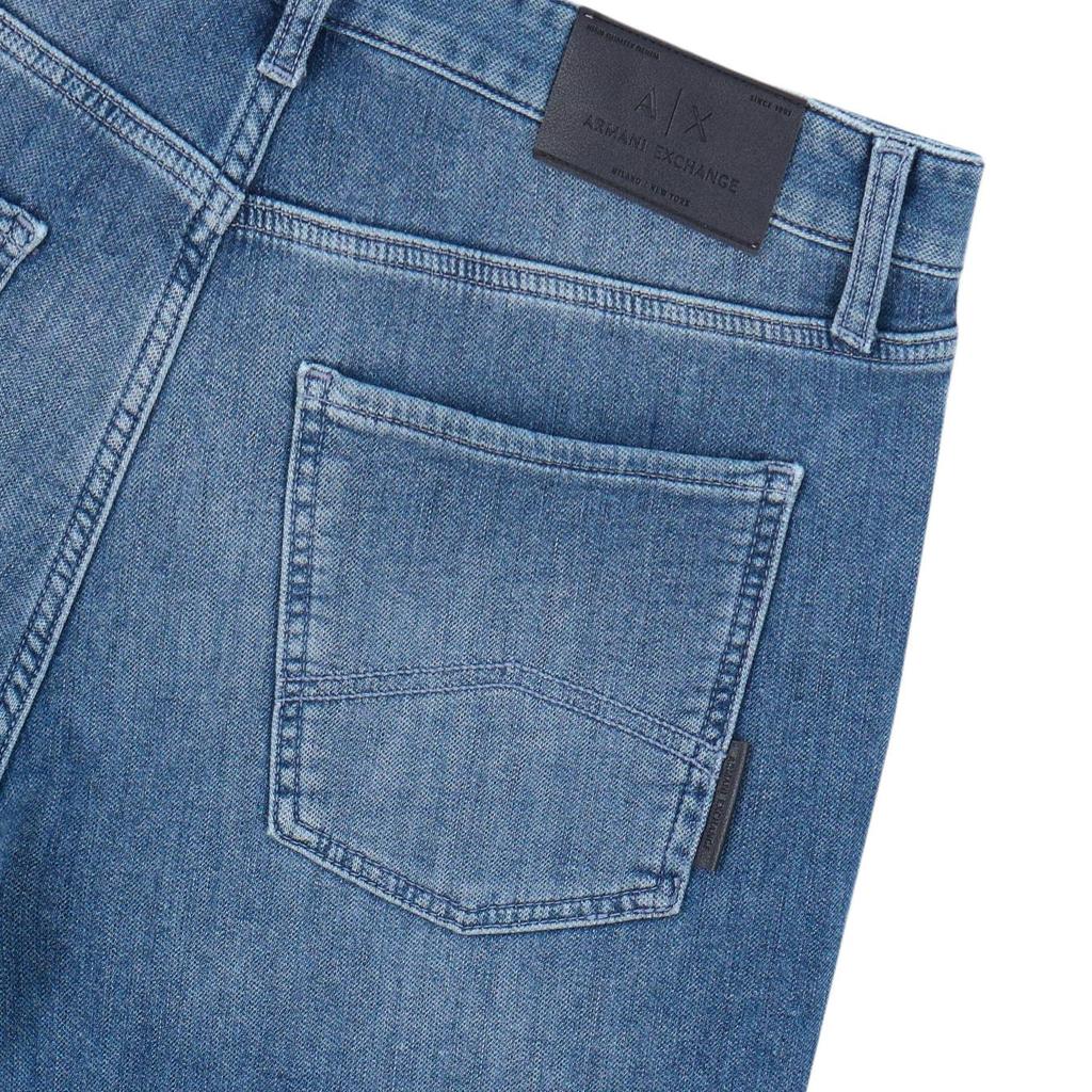 ARMANI EXCHANGE Straight leg Jeans XM000070-AF14368-MB002