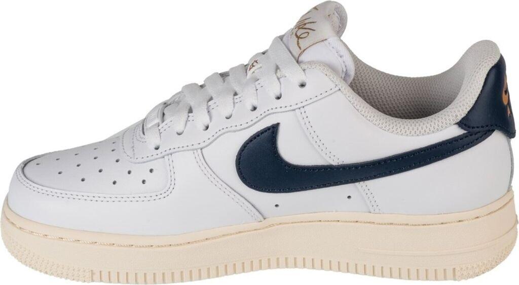 

Кроссовки Nike Air Force 1 07 Flyease Women белый/бледная слоновая кость/металлическое золото/обсидиан 39