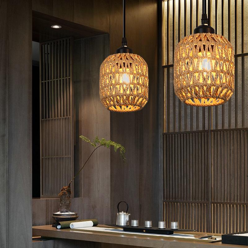 Japanese Bamboo Lantern: Retro Woven Pendant Light for Tea Room or Restaurant