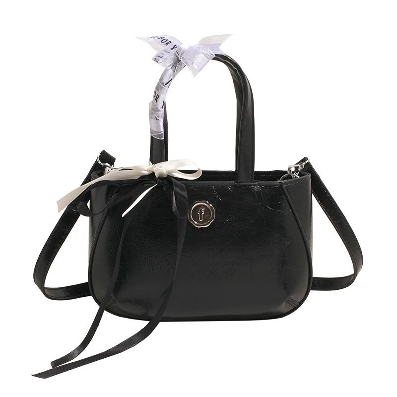 Premium sense niche bag women's 2025 spring new popular versatile messenger bag portable bucket bag