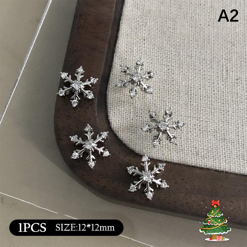 

Christmas Nail Zircon Charms Luxury Snowflake Floral Wreath, Bow, And Bell Tree Nail Gem Ornament New Year Nail Art Accessories A2