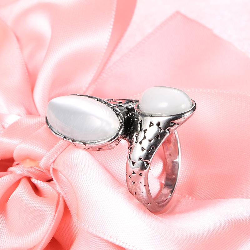 New Bohemian White Opal Ring  Color Big Oval Opal Cross Rings For Women Vintage Jewelry Drop Shipping