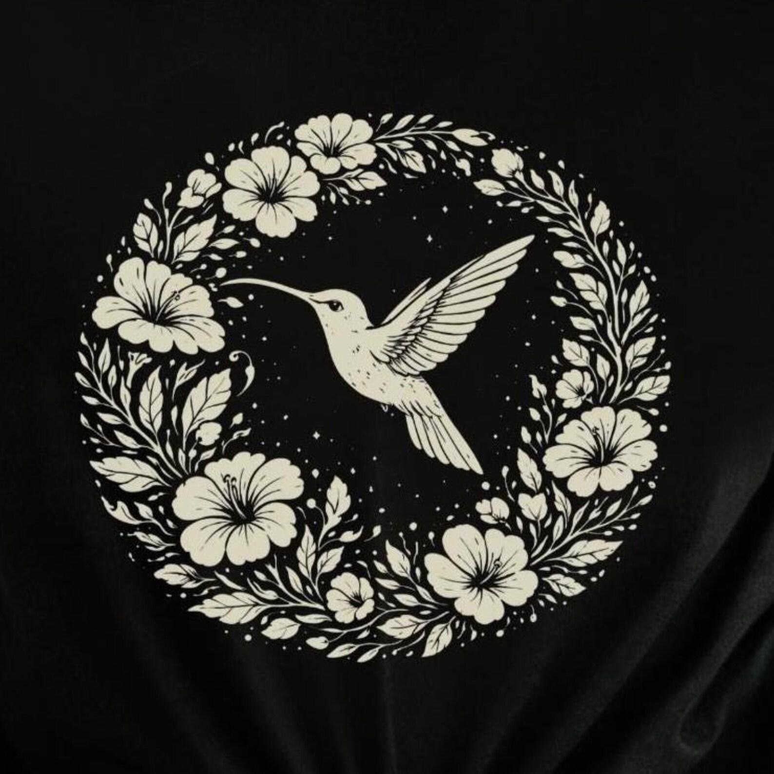 Hummingbird Floral Circle Shirt | Nature Lover Botanical Tee | Cottagecore Boho Wildlife Gift 2XL