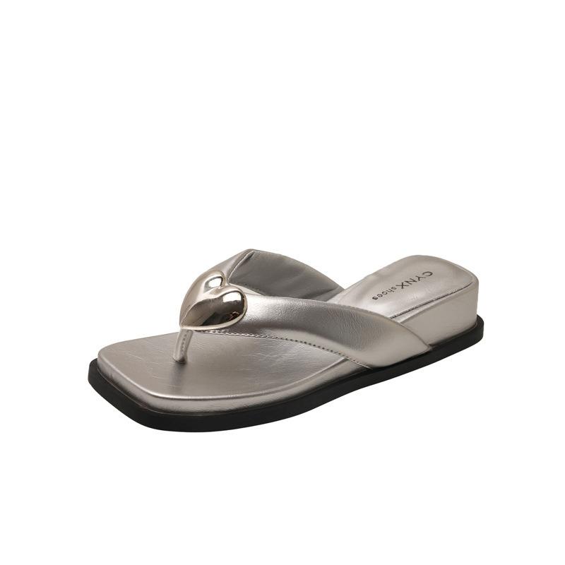 Toe slippers women's summer wear new thick bottom heel with skirt beach premium flip-flops