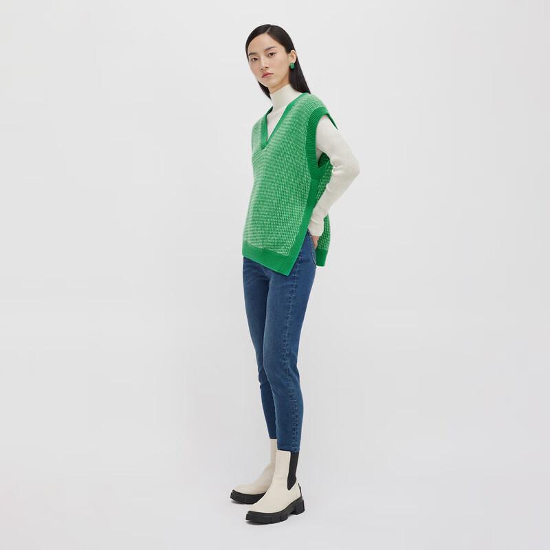 Women's V-Neck Wool Blend Knit Vest