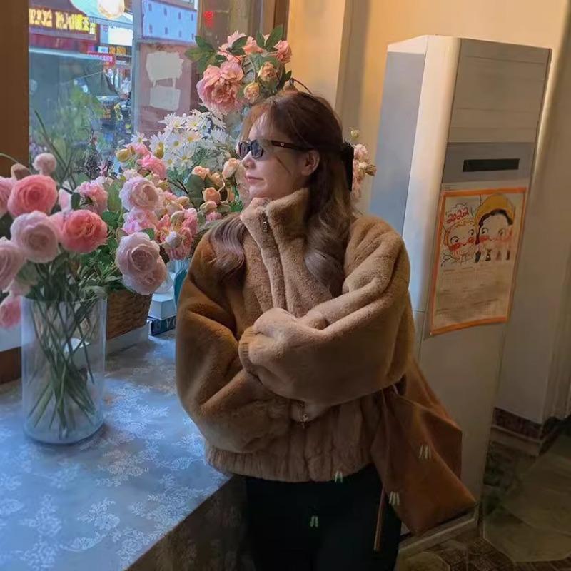 Imitation Rex Rabbit Fur Jacket Women's Little Brown Bear Lamb Fur Jacket Winter Thickened Thermal Jacket Short Top