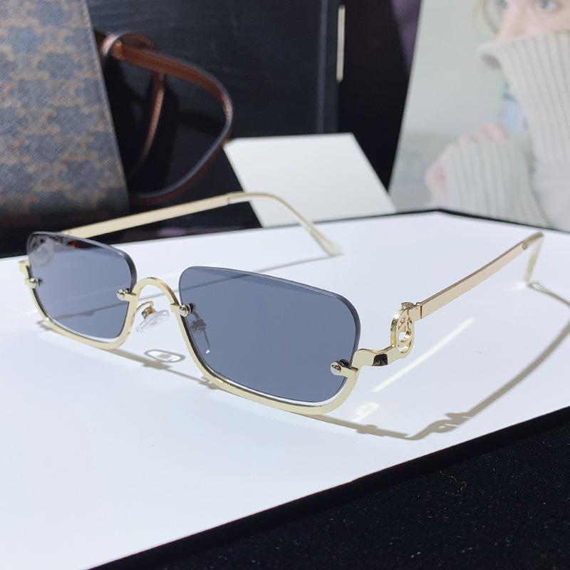 

Модные маленькие квадратные женские маленькие квадратные солнцезащитные очки в металлической оправе для дам, элитный бренд, полурамка, прямоугольные оттенки чёрный