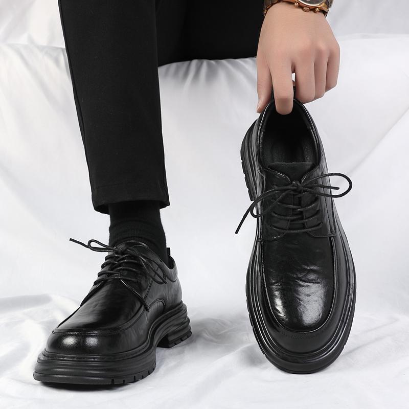 Fashion High Quality Men's Comfortable Leather British Style Thick Soled Business Dress Leather Shoe for Spring New Lace Up Oxford Shoes