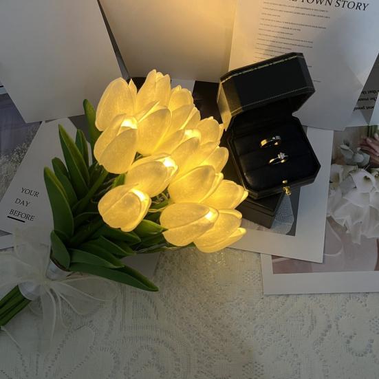 LED-beleuchtete künstliche Tulpenblumenlampe Real Touch Fälschung Tulpenstrauß Nachtlicht mit Band für Valentinstag Ostern Heimküche Hochzeitsdekoration