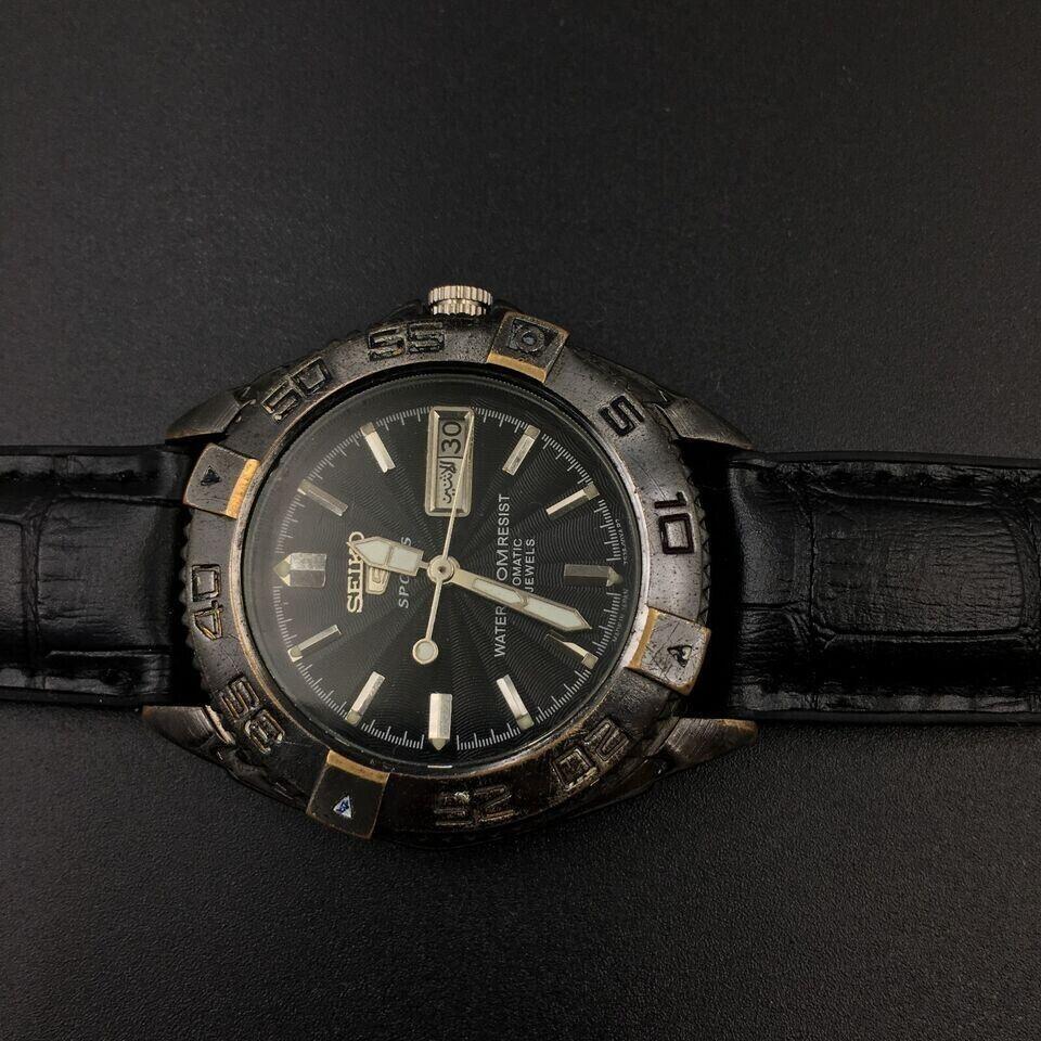 Overhauled Vintage Seiko Automatic Diver Antique Wristwatch Overseas Limited Edition Black Rare 31 Men's