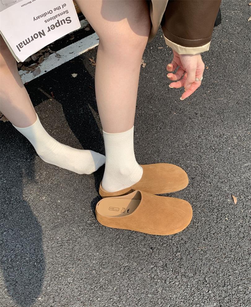 Soft bottom baotou half slippers women's 2025 new autumn meat girls versatile thick bottom beautiful sandals