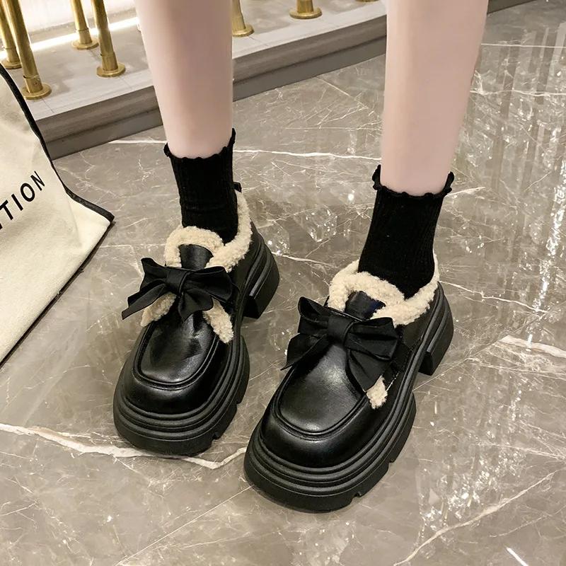 

Men Women Winter Shoes New Leather Suitable for Daily Wear and Various Occasions High Quality Material for Durability 35