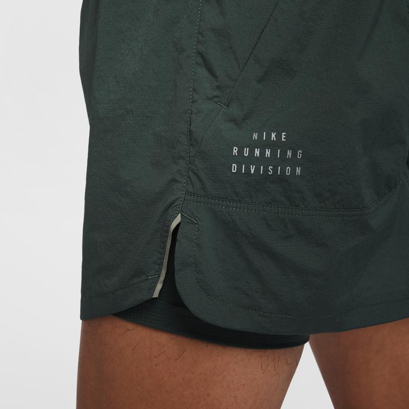 Nike Running Division Lightweight Comfortable Lace-Up Three-Quarter Sports Shorts Men Shorts Green Black HM9061338
