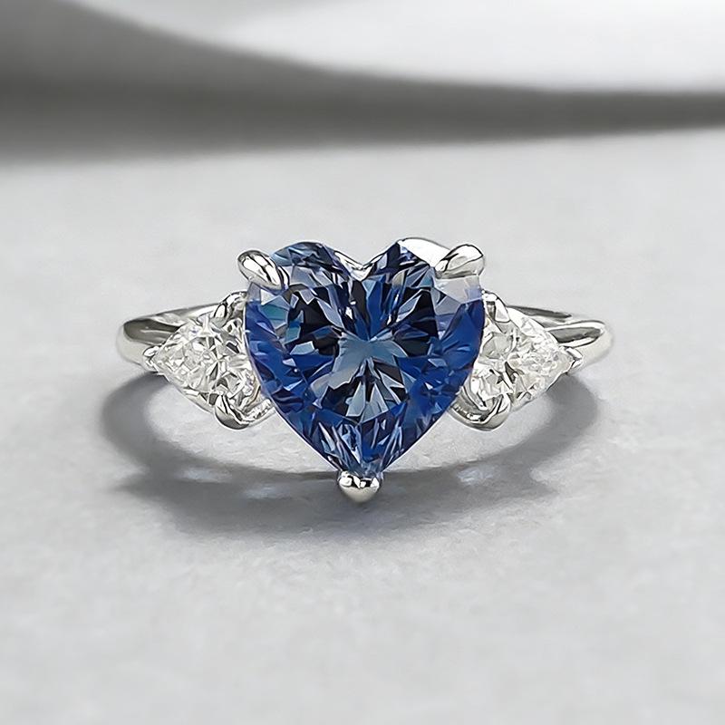 Xiancan Jewelry S925 Silver Heart-Shaped Blue-Gray Diamond Three-Stone Ring