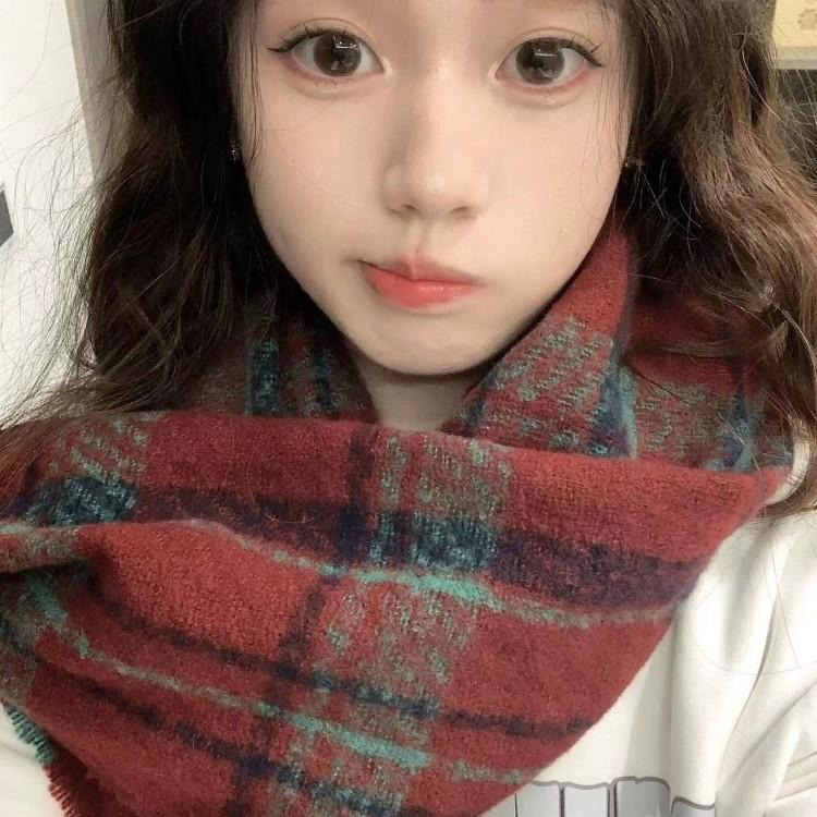 New tassel red retro plaid scarf women's winter warmth versatile high-end shawl student couple