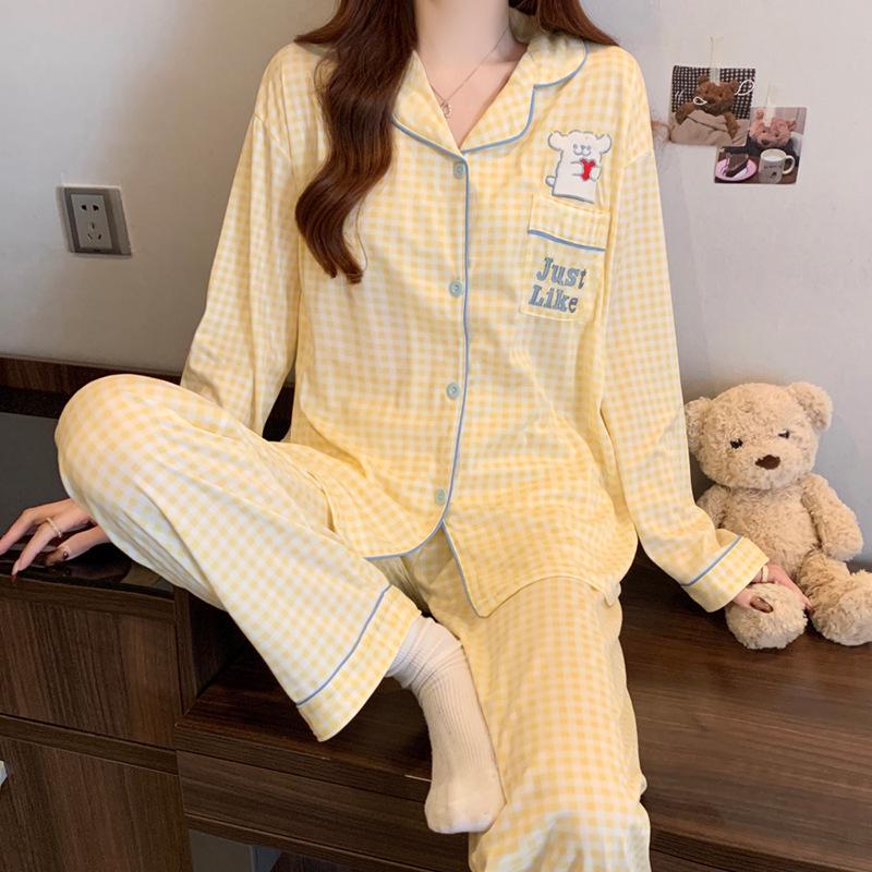 Plaid Long Sleeve Pajama Set with Pants – Spring & Autumn Style, Comfortable Home or Dorm Wear, Suitable for Outdoor Use