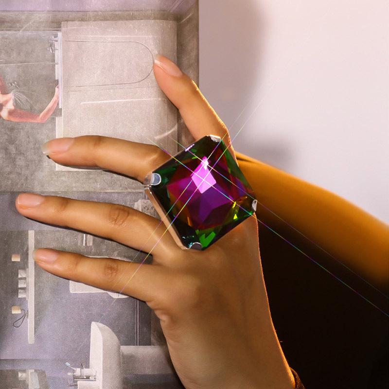 Exaggerated Crystal Square Ring: Versatile Light Luxury Fashion