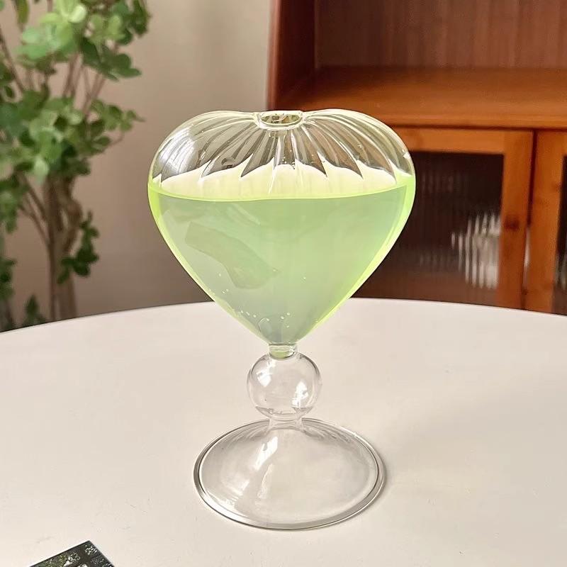 Ins Heart Shape Drinking Glasses Juice Milk Tea Cup Glass Water Mug Iced Coffee Cups Cocktail Tumbler Drinkware 220ml Verrerie