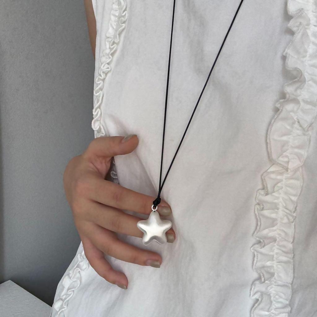 Korean Geometric Pendant Necklace: Luxury Long Trendy Women's Sweater Chain