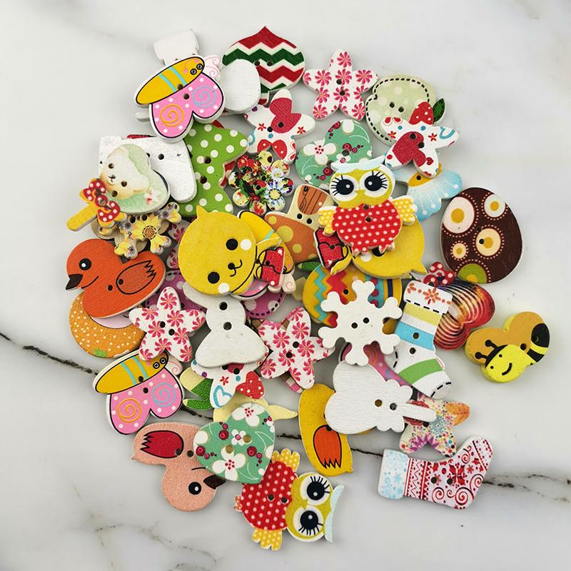 (50 pieces) 2-hole mixed size white wooden button scrapbook DIY home decoration