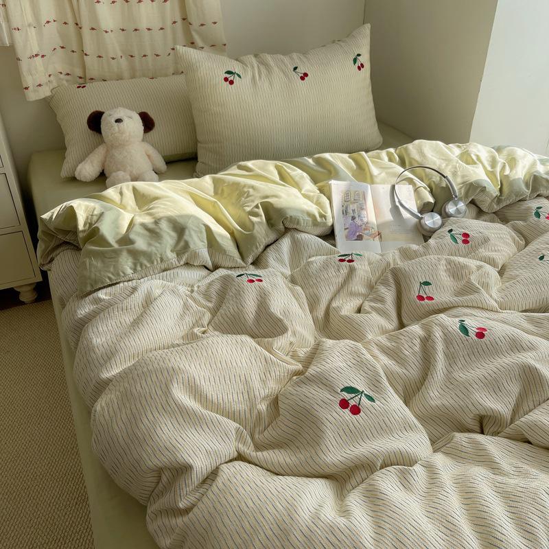 Little Cherry Cotton Bed, Girl'S Heart Cotton Bedding Quilt Cover Dormitory Sheet, Bed Hat A