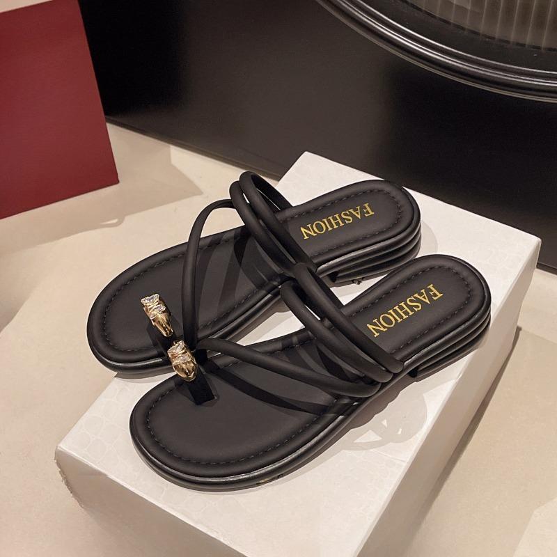 

New Soft-soled Rhinestone Beach Sandals for Women Wearing Flat Shoes 35 чорний