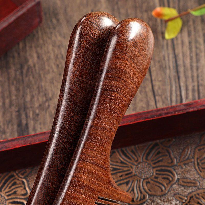 Sandalwood Long Handle Comb for Women - Smooth Detangling and Gift-Ready
