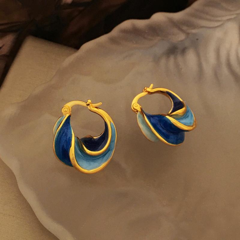 French Retro Enamel Glaze Spiral Drop Earrings Irregular Earring For Women Trendy Jewelry Fashion Accessories Gift