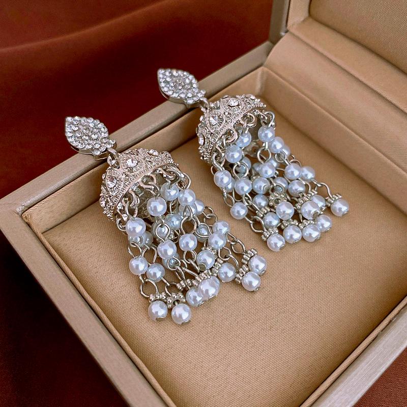 

Серьги-кисточки с жемчугом, бриллиантами и серебряной иглой - Винтажный стиль «легкая роскошь», Высококлассные нишевые универсальные пусеты