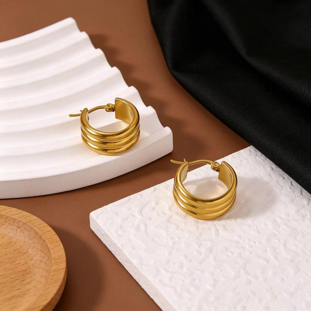 European & American Style Gold-Plated Titanium Steel Wide-Edge Curved Hoop Earrings