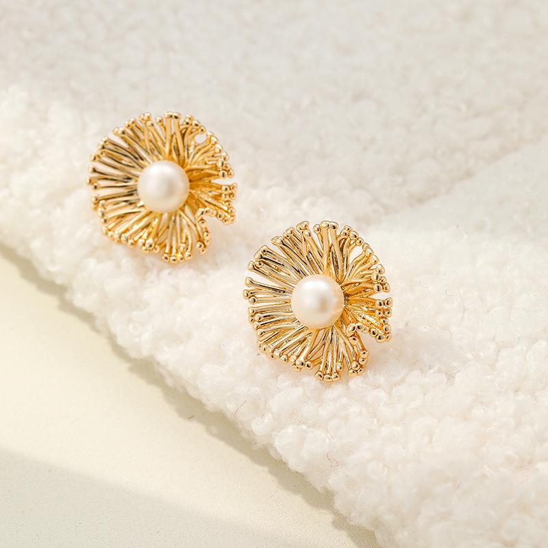 Elegant Freshwater Pearl Fireworks Flower Earrings - S925 Luxury Versatile Jewelry for Women