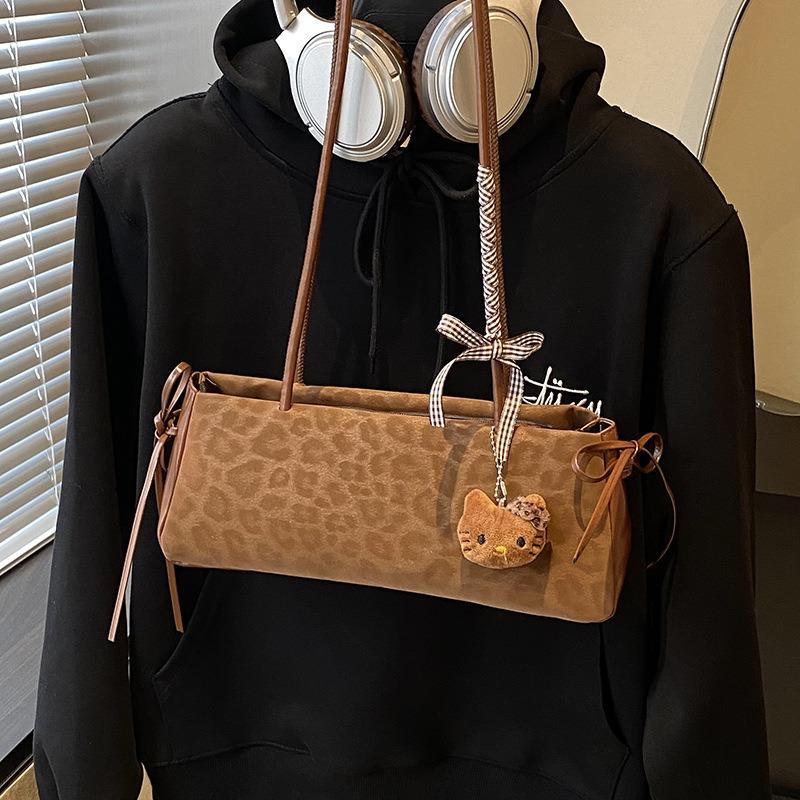 Autumn Niche Leopard Print Bag Women's Large-capacity New Casual Niche Single Shoulder Armpit Bag Work Commuter Bag